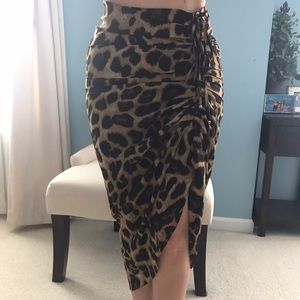 COPY - Animal print skirt